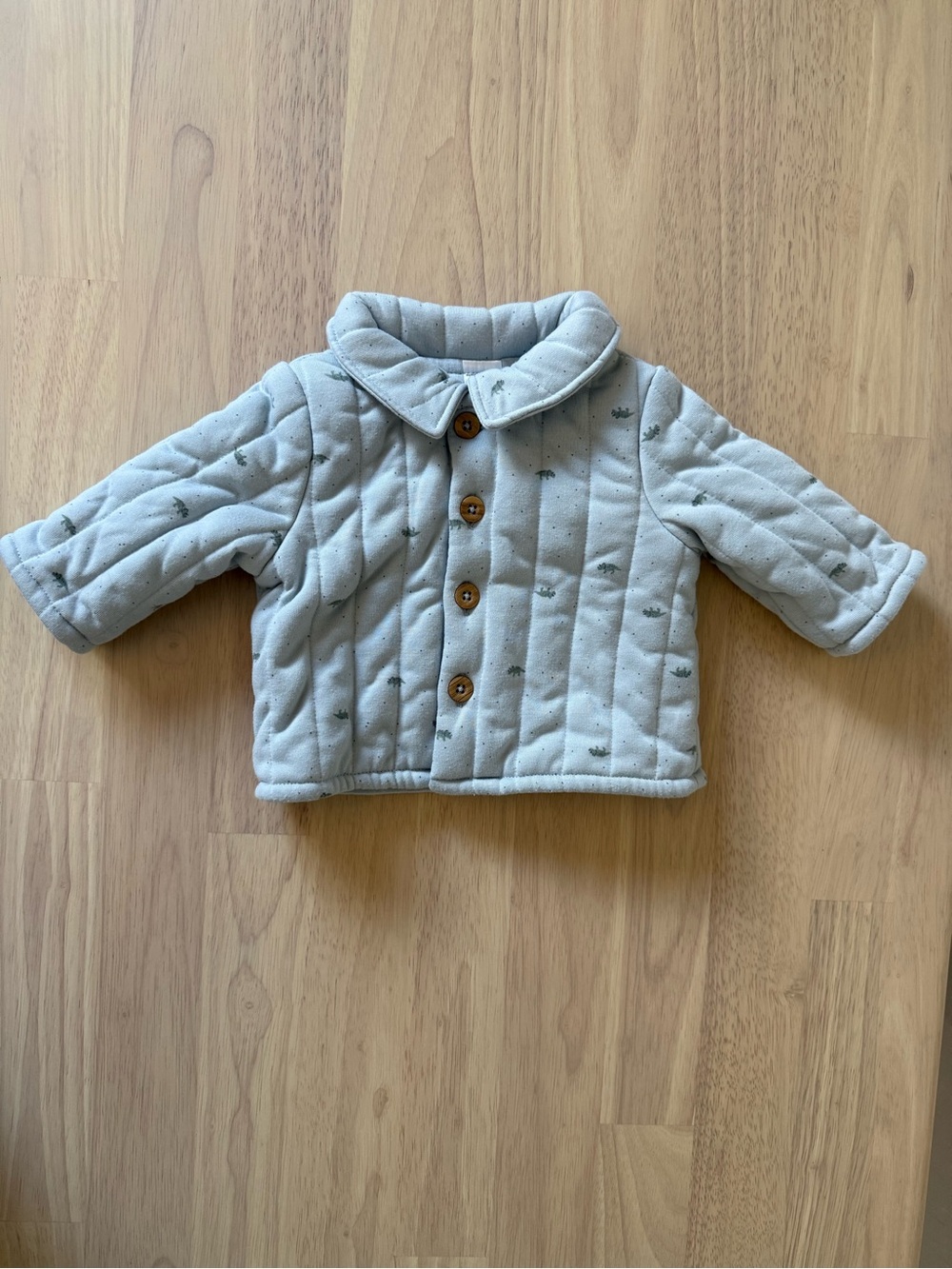 Carter’s Baby Dinosaur Quilted Cardigan. Size 3 months